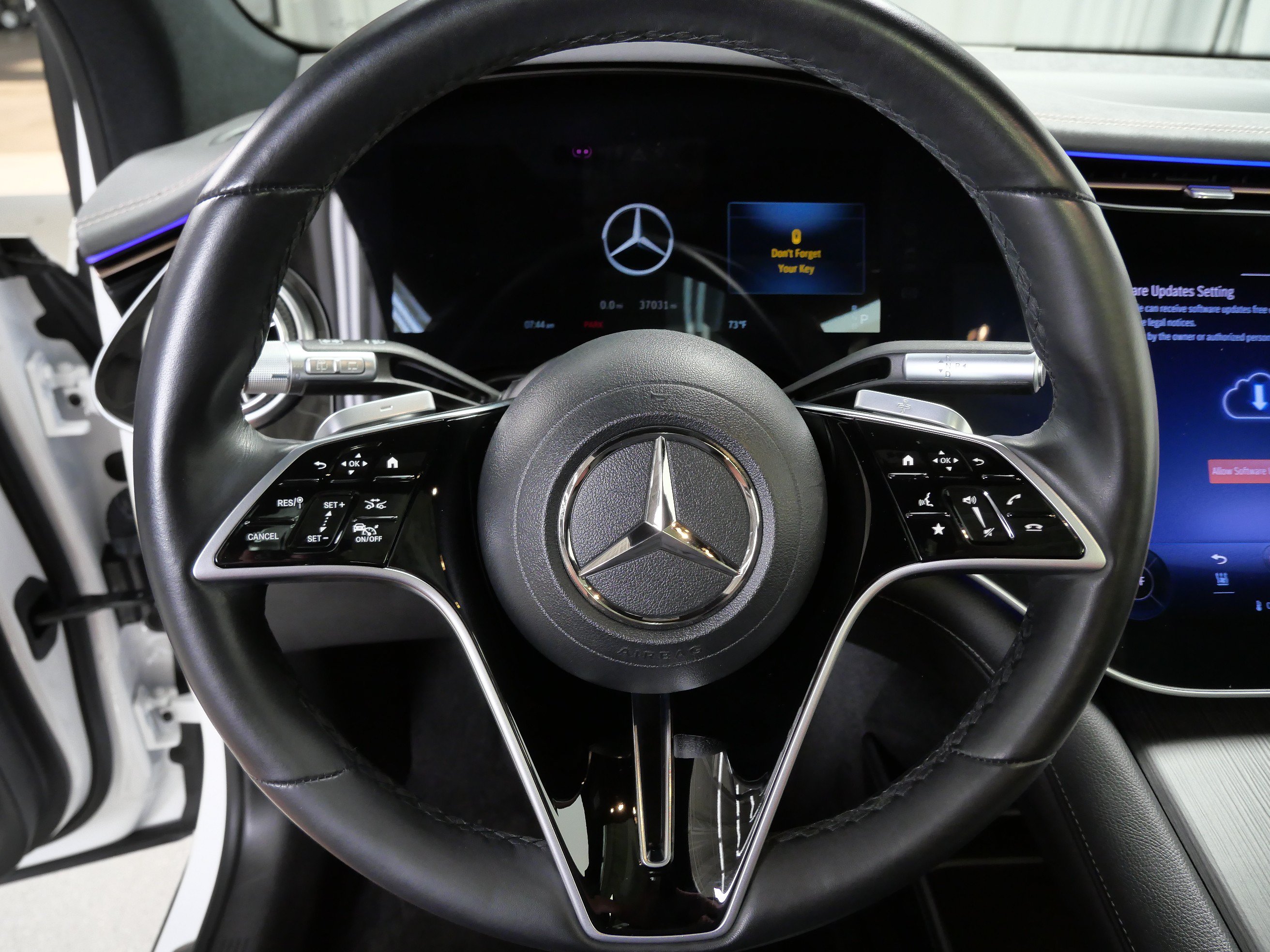 Certified 2023 Mercedes-Benz EQS 580 4MATIC SUV image 22