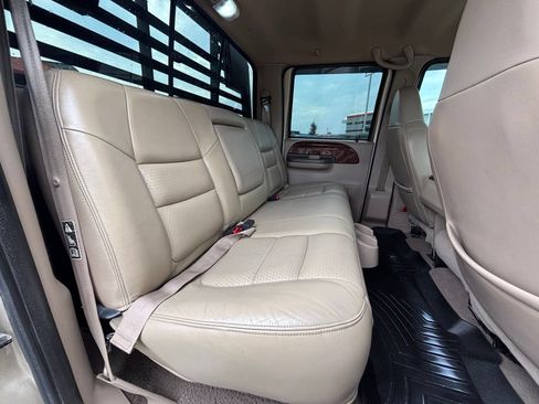 Used 2001 Ford F350 Lariat AWD/4WD image 19