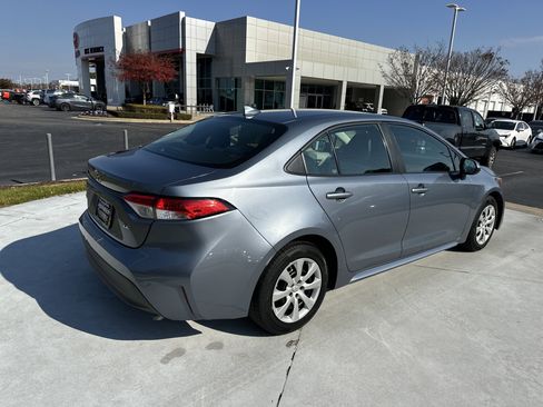 Certified 2024 Toyota Corolla LE image 10