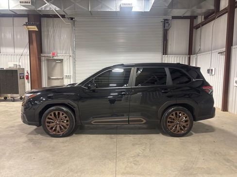 Used 2025 Subaru Forester Sport w/ Popular Package #2 AWD/4WD image 6