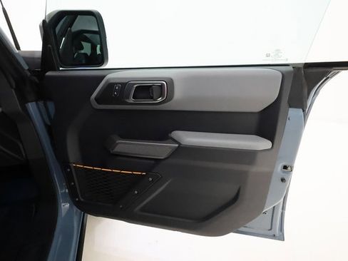 Used 2021 Ford Bronco Badlands image 19