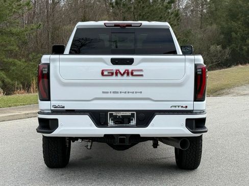 New 2026 GMC Sierra 2500 AT4 w/ AT4 Premium Plus Package image 13