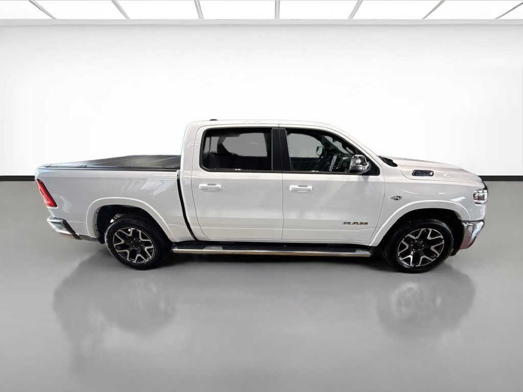 Used 2026 RAM 1500 Laramie AWD/4WD image 4