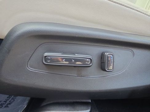 Used 2023 Honda HR-V EX-L image 12