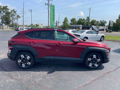Used 2025 Hyundai Kona SEL FWD image 8