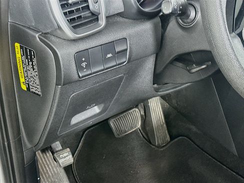 Used 2021 Kia Sportage LX FWD image 16