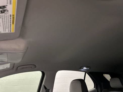 Used 2020 Chevrolet Equinox LS AWD/4WD image 27