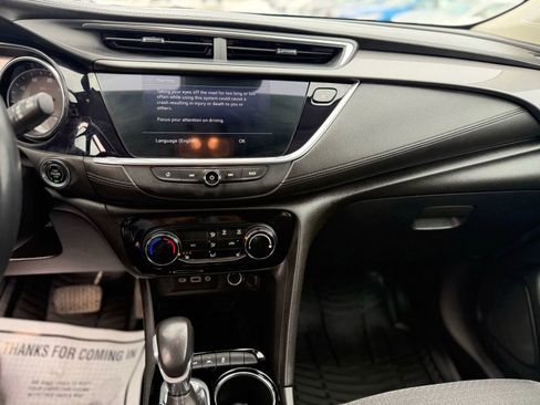 Used 2020 Buick Encore GX Preferred w/ Cold Weather Comfort Package image 32
