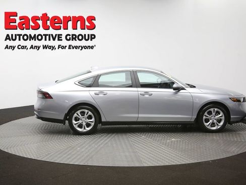 Used 2025 Honda Accord LX image 36