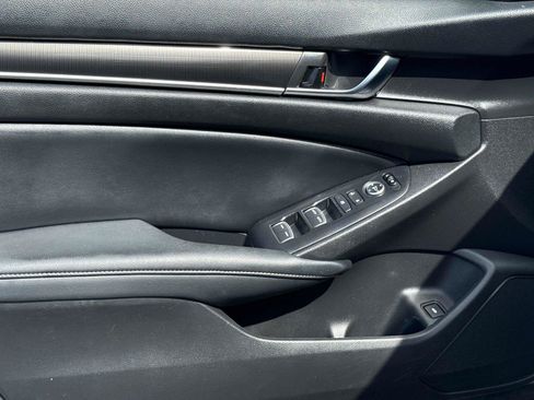 Certified 2022 Honda Accord Sport image 17