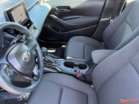 Certified 2025 Toyota Corolla LE FWD image 21