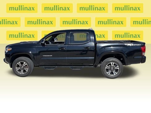 Used 2016 Toyota Tacoma 2WD Double Cab image 10