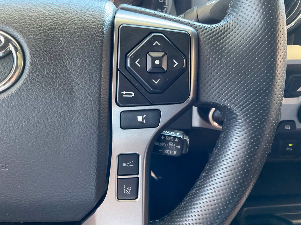 Used 2019 Toyota Tacoma Limited AWD/4WD image 13