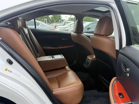 Used 2012 Lexus ES 350 w/ Touring Special Edition FWD image 16