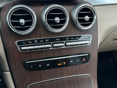 Certified 2022 Mercedes-Benz GLC 300 4MATIC image 20