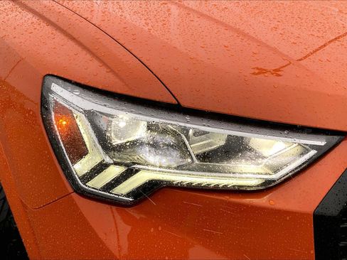 Used 2022 Audi Q3 2.0T Premium Plus image 26