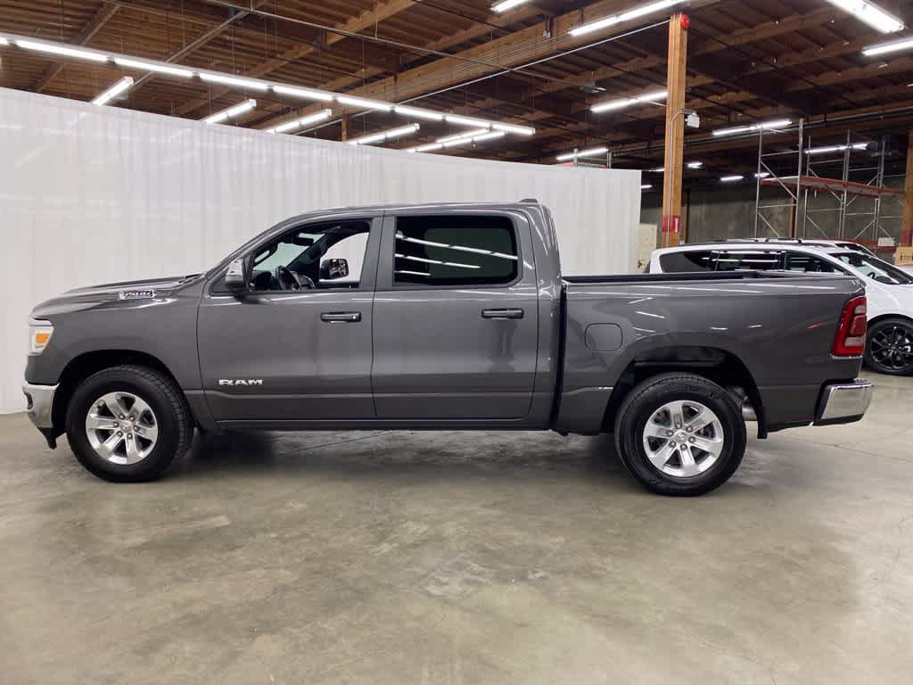 Used 2024 RAM 1500 Laramie AWD/4WD image 3
