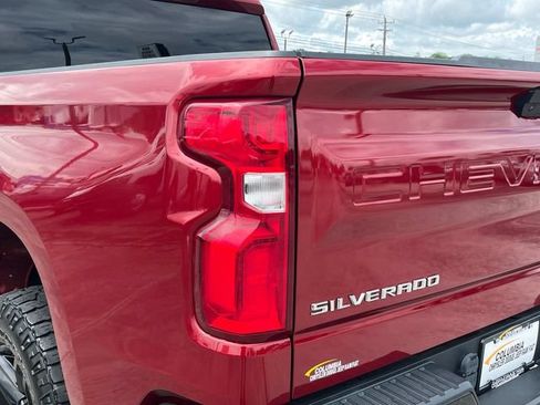 Used 2021 Chevrolet Silverado 1500 Custom Trail Boss AWD/4WD image 13