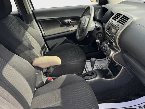 Used 2012 Scion xD image 17