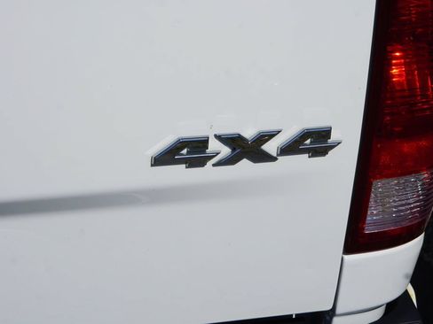 Used 2018 RAM 1500 Express w/ Express Value Package AWD/4WD image 8