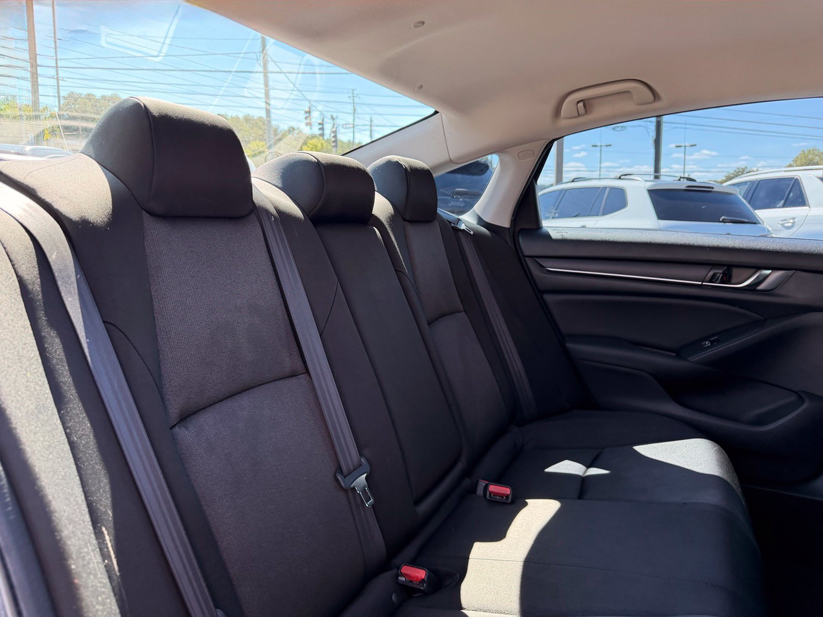 Used 2019 Honda Accord LX image 30