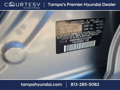 Used 2015 Hyundai Elantra SE image 30