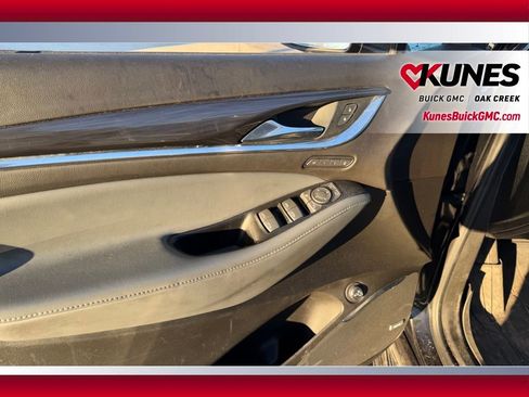 Used 2022 Buick Enclave Premium w/ LPO, Touring Package image 14