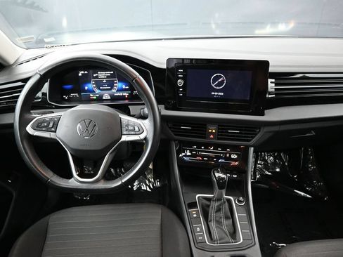 Used 2025 Volkswagen Jetta S FWD image 12