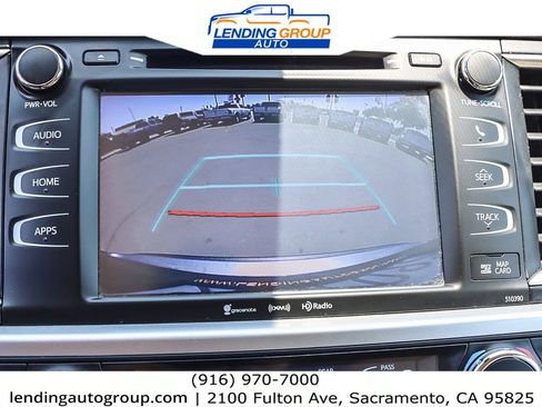 Used 2019 Toyota Highlander XLE image 22