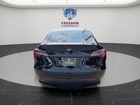 Used 2020 Tesla Model Y Long Range AWD/4WD image 5