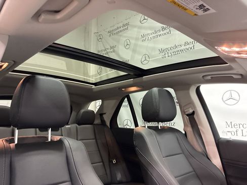 New 2026 Mercedes-Benz GLE 350 4MATIC image 19