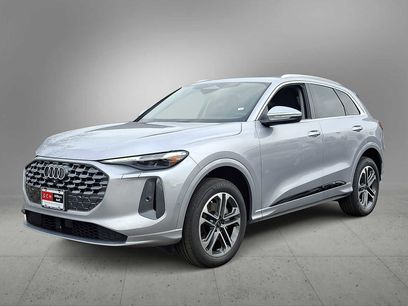 New 2025 Audi Q5 Premium Plus