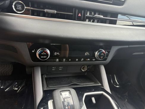 Used 2025 Mitsubishi Outlander ES AWD/4WD image 30