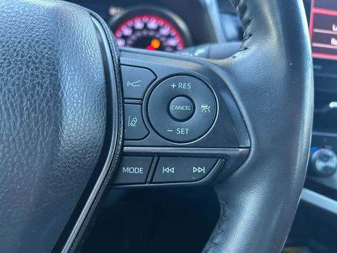 Used 2023 Toyota Camry XSE image 19