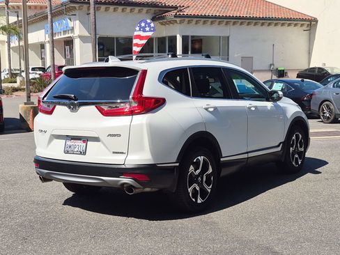 Used 2019 Honda CR-V Touring image 5