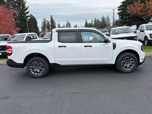 New 2025 Ford Maverick XLT w/ XLT Luxury Package image 3
