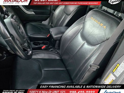 Used 2015 Jeep Wrangler Unlimited Sahara w/ Connectivity Group image 13