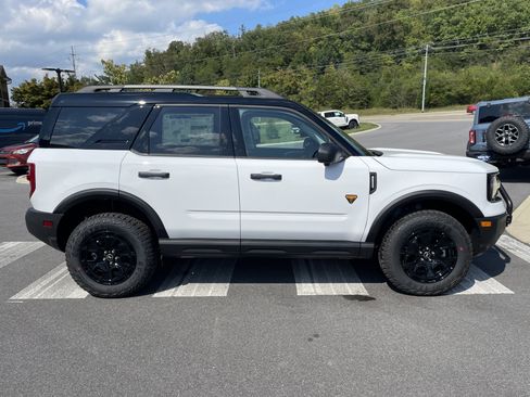 New 2025 Ford Bronco Sport Badlands image 4