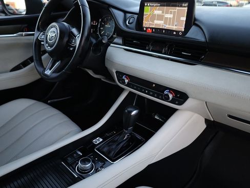 Used 2018 MAZDA MAZDA6 Signature image 21