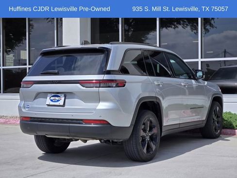 Certified 2023 Jeep Grand Cherokee Altitude RWD image 7