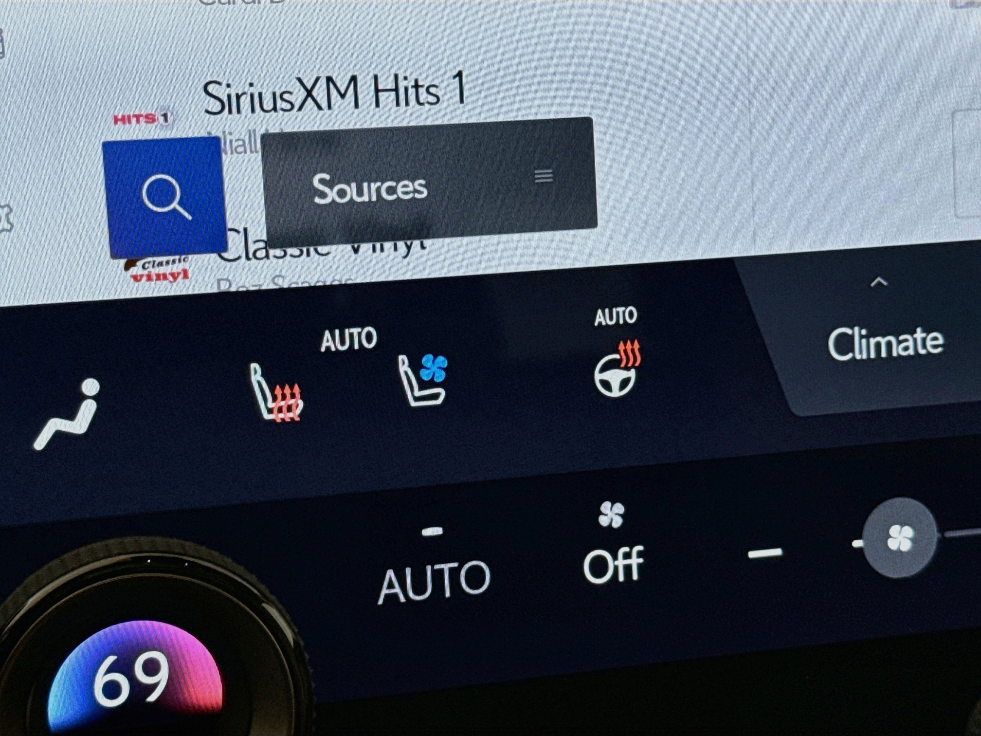Used 2025 Lexus NX 350h AWD w/ Cold Area Package image 22