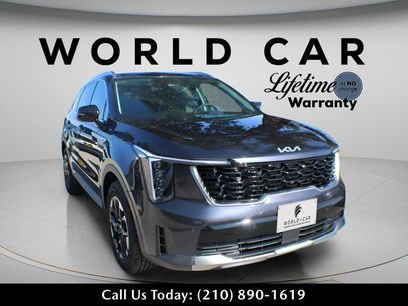 New 2025 Kia Sorento S w/ Panoramic Sunroof Package