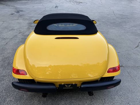 Used 2000 Plymouth Prowler image 9