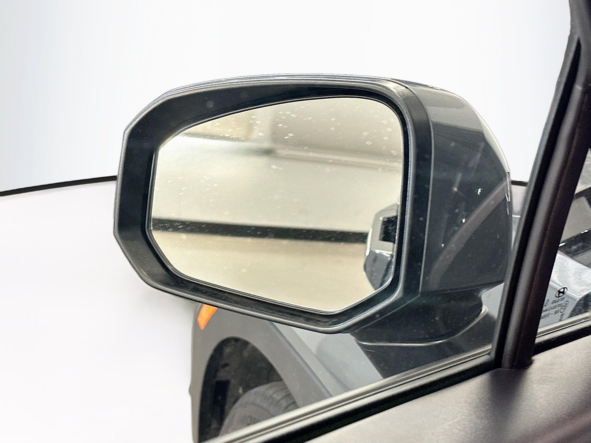 Used 2026 Hyundai Santa Fe SEL AWD/4WD image 16