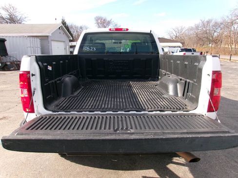 Used 2011 Chevrolet Silverado 2500 W/T image 3