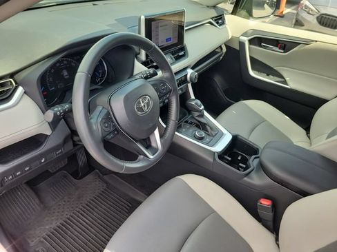 Used 2023 Toyota RAV4 XLE Premium AWD/4WD image 18