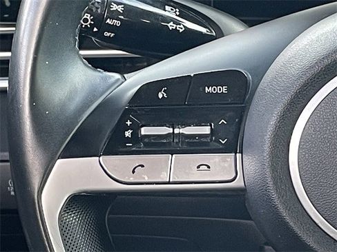 Used 2021 Hyundai Elantra Limited w/ Cargo Package image 13