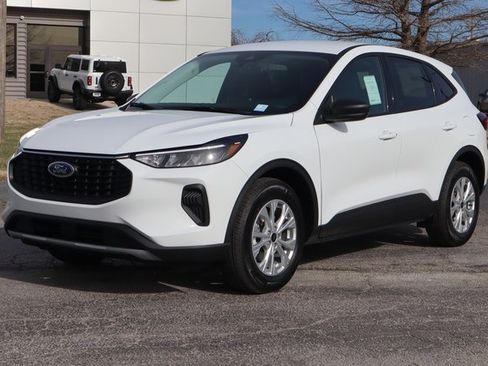 New 2026 Ford Escape Active w/ Cold Weather Package image 2