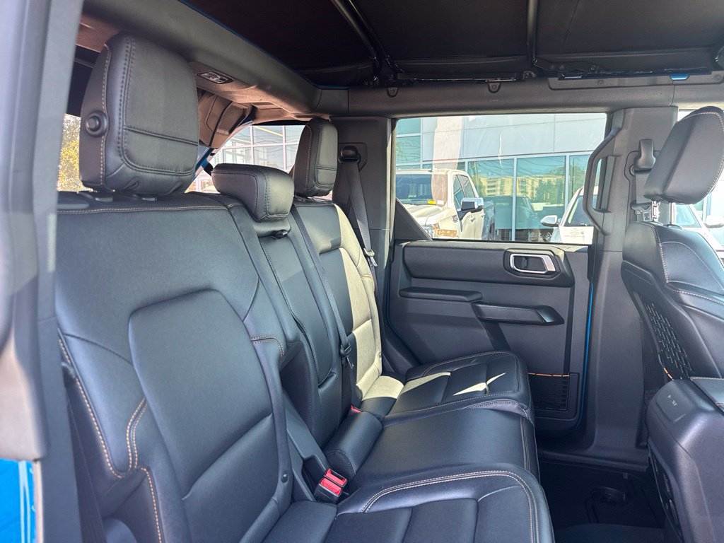 Used 2024 Ford Bronco Badlands AWD/4WD image 49