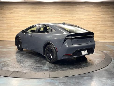 Used 2023 Toyota Prius Prime SE image 21